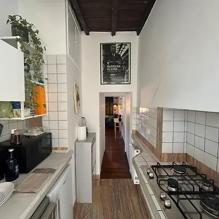 Scala 31 Trastevere Apartment Rome