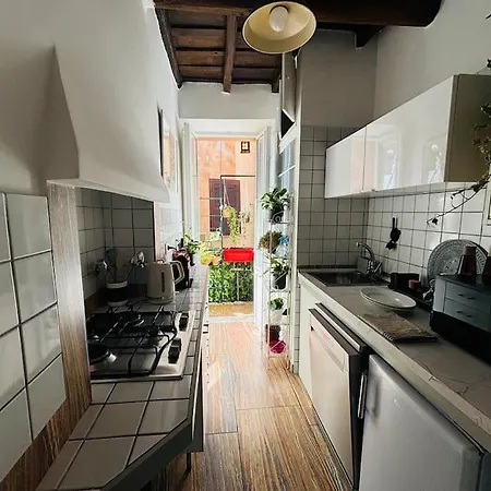 Scala 31 Trastevere