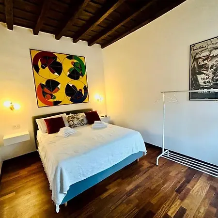 Scala 31 Trastevere *